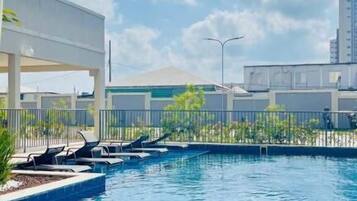 Piscina externa