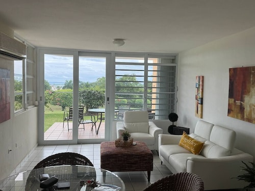 Tropical Escape - Beautiful Condo in Ceiba