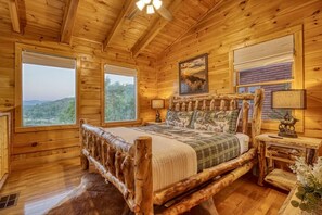 Tabla de planchar con plancha, wifi y ropa de cama