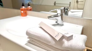 スタンダード スタジオ バルコニー | バスルーム