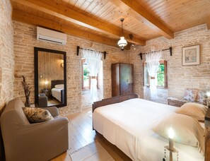 Casa | 3 dormitorios y mobiliario individual