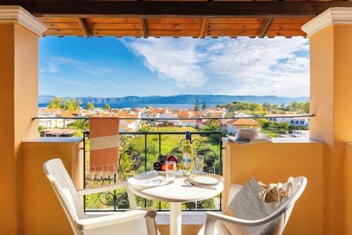 Sea View Studio Escape at Kavos Panorama Hotel – Steps from the Beach