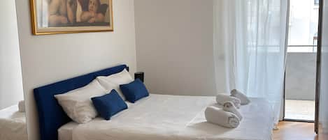 2 bedrooms, WiFi, bed sheets