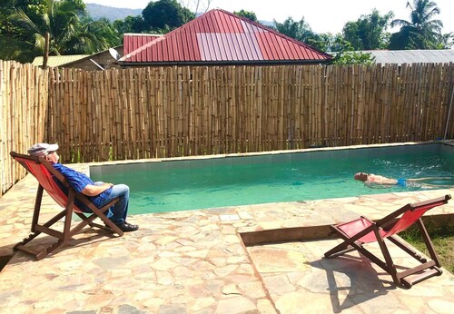 Villa Colibri Cottage with swimming pool near Kpime waterfall