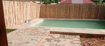 Villa Colibri Cottage with swimming pool near Kpime waterfall