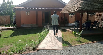 Villa Colibri Cottage with swimming pool near Kpime waterfall