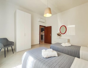 2 bedrooms, WiFi, bed sheets - Casa Michelangelo Certaldo (CERTALDO)