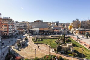 Imagen sin descripción, 5 de 16, botón