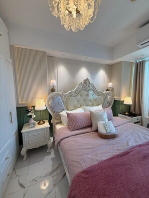 2 bedrooms, WiFi, bed sheets - Azure Resort 2BR Deluxe Beach & Pool View with Bathtub • 8 Pax • Smart Toilet (Parañaque)