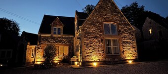 Private Annexe – close to Weston Park, RAF Cosford, i54 & Uni of Wolverhampton