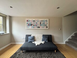 Immagine non classificata, 2 di 17, pulsante