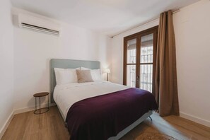 2 bedrooms, iron/ironing board, WiFi, bed sheets - Apartment in Toledo's historic district (Toledo)