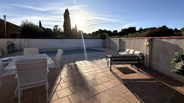 Unclassified image, 1 of 84, button - 280 m² villa with private pool by the San Juan reservoir (Pelayos de la Presa)