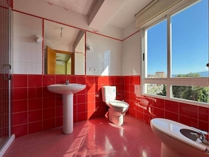 Bathroom - Apartment in Gandia with Wi-Fi + A/C (Gandia)