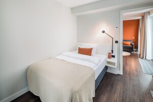 Suite Premium | Coffres-forts dans les chambres, bureau