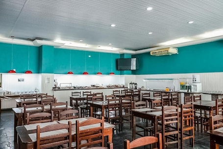 Restaurante. Carlton Plaza Americana