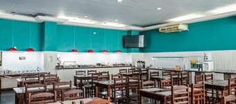 Carlton Plaza Americana