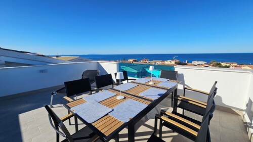 Villa Panorama Deluxe - a breathtaking view around the Gulf of Asinara