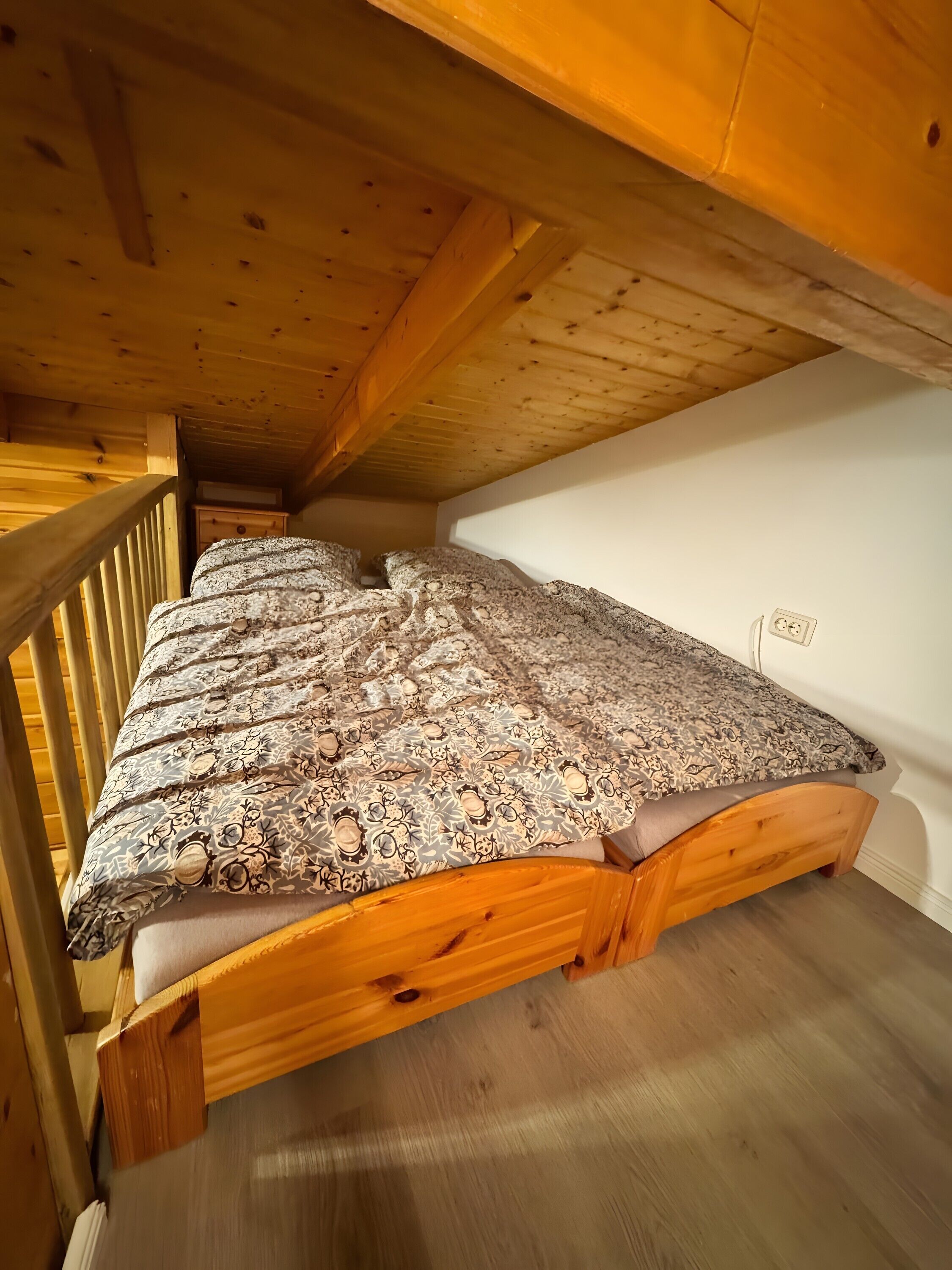 1 室のベッドルーム、WiFi、ベッドシーツ