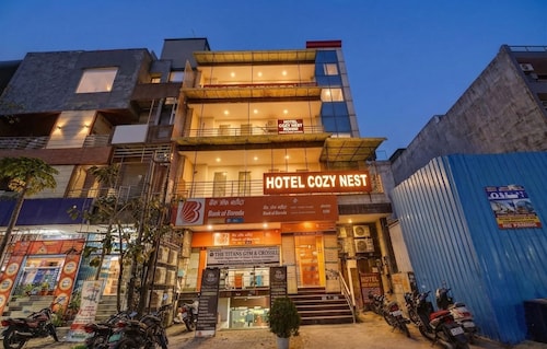 Hotel Cozy Nest Rohini