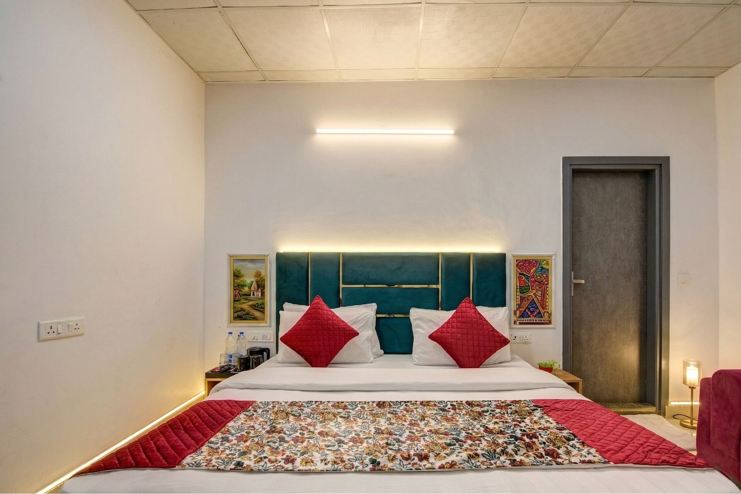 Quarto casal conforto, para fumantes, banheiro privativo | Roupas de cama de algodão egípcio, roupas de cama premium