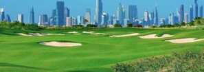 Golf - SettlerHomes - Fresh Studio - Balcony - The Greens (Dubai)