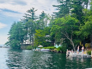 Marina - Modern Luxe Island Escape  Boat Required Pets sleeps 6-8 (Alton)