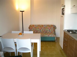 Dining room - Spacious Stay for Families and Friends in Grado (Grado)