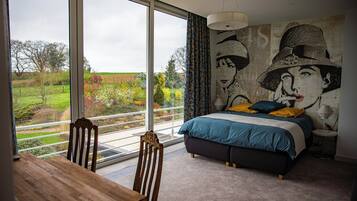Villa Deluxe, balcón, vistas a la piscina | Wifi gratis
