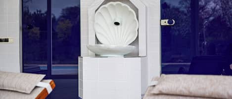 Sauna, boblebad, dampbad, deep tissue-massage, massagebehandlinger