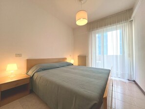 Apartment, 2 Schlafzimmer, Balkon, Stadtblick | 3 Schlafzimmer