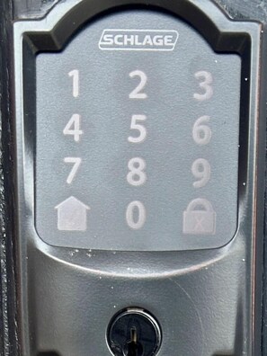 Nicht klassifiziertes Bild, 5 von 17, Schaltfläche