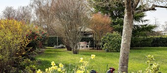 Holiday Home 'La Gatiniére' with Private Terrace, Wi-Fi and Air Conditioning