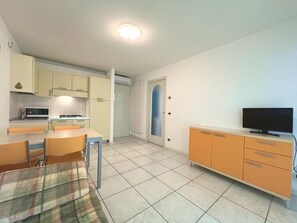 Appartement, 1 chambre, balcon, vue ville | Équipements de la chambre