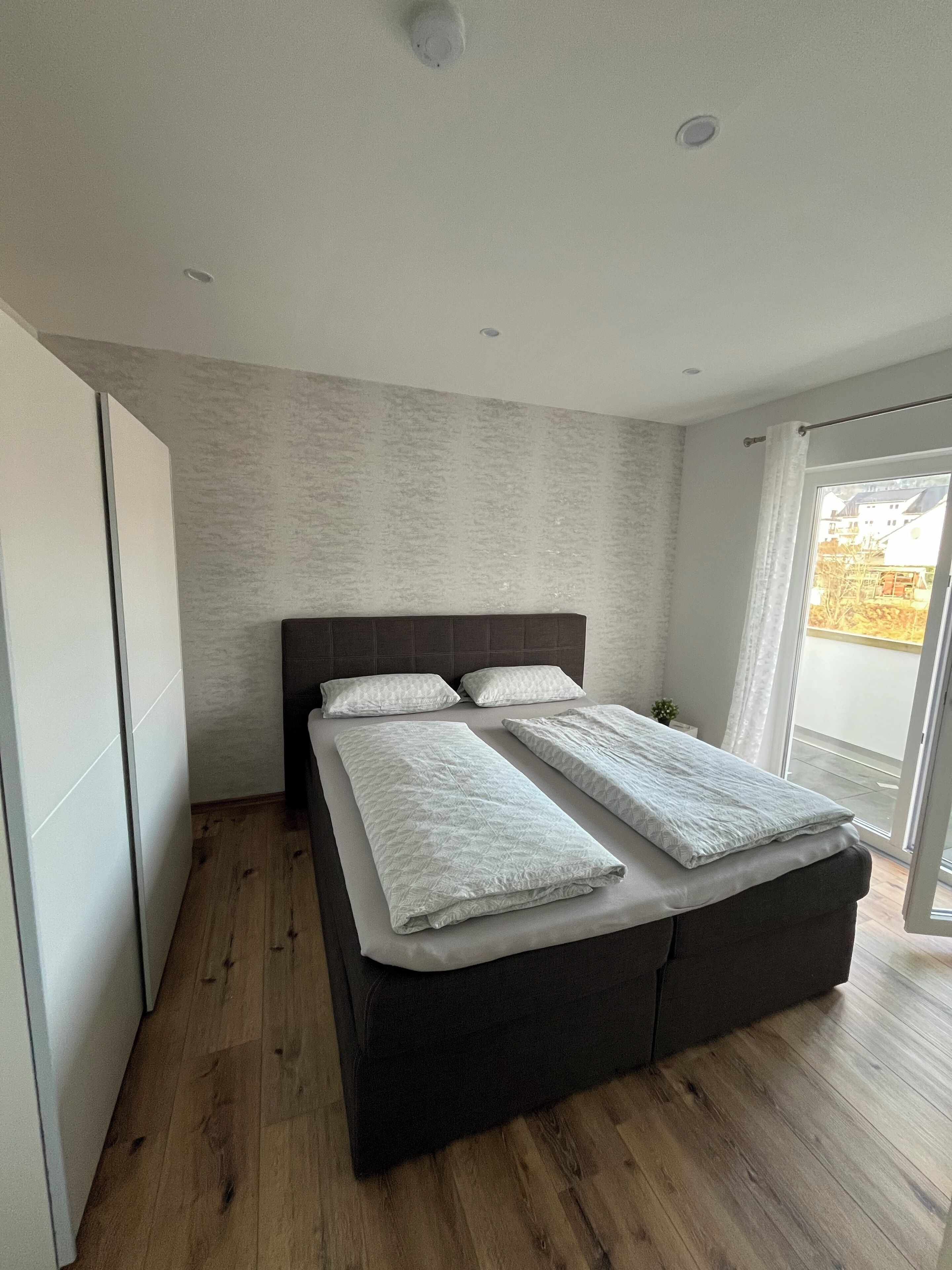 2 quartos, Wi-Fi de cortesia, roupa de cama
