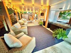 Interior - Ripple| Golf Cart · Private Beach · Outdoor Living (Emerald Isle)