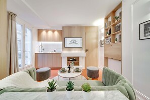 Internet - Historical Apartment in the Heart of Paris - 3 (Paris)