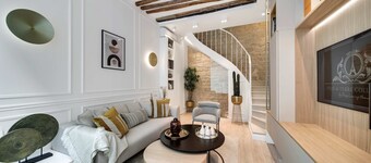 Historical House in the Heart of Paris - 5