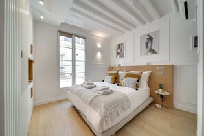 House | 3 bedrooms, Internet - Historical House in the Heart of Paris - 5 (Paris)