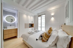 House | 3 bedrooms, Internet - Historical House in the Heart of Paris - 5 (Paris)