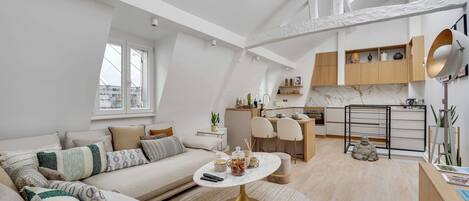 1 bedroom, Internet