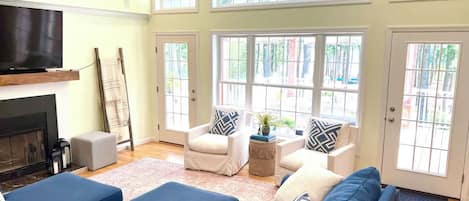 TV, DVD player, table tennis, books