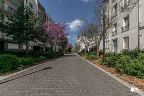 2 bedrooms, Internet - Cozy Apartment Near the Bois de Vincennes (Fontenay-sous-Bois)