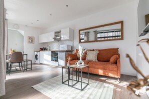 Apartment | 2 bedrooms, Internet - Cozy Apartment Near the Bois de Vincennes (Fontenay-sous-Bois)