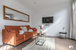 Apartment | 2 bedrooms, Internet