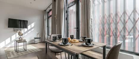 公寓 | 2 間睡房、互聯網