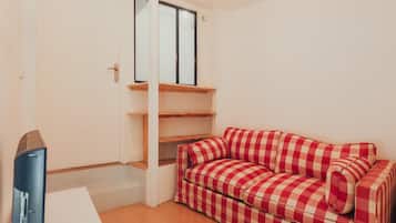 3 bedrooms, Internet