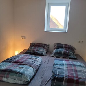 1 bedroom, WiFi, bed sheets