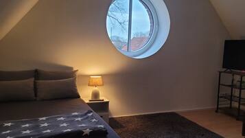 1 dormitori, wifi i roba de llit