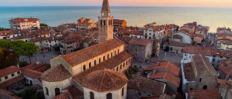 Apartemen, 1 kamar tidur, balkon, pemandangan kota